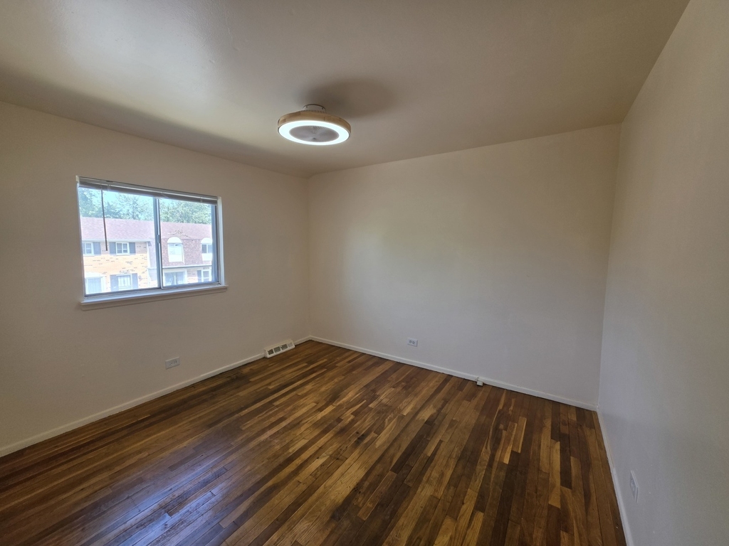5044 Brighton Lane - Photo 11