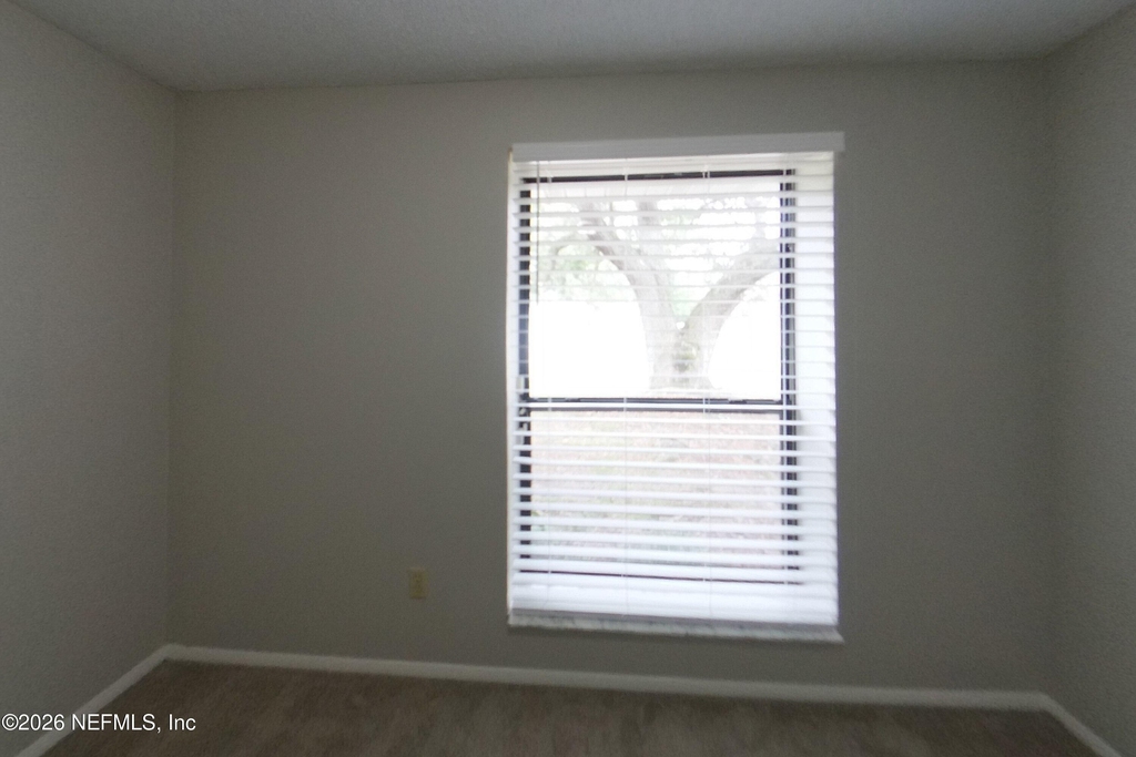 8338 Knotts Landing Drive E - Photo 13