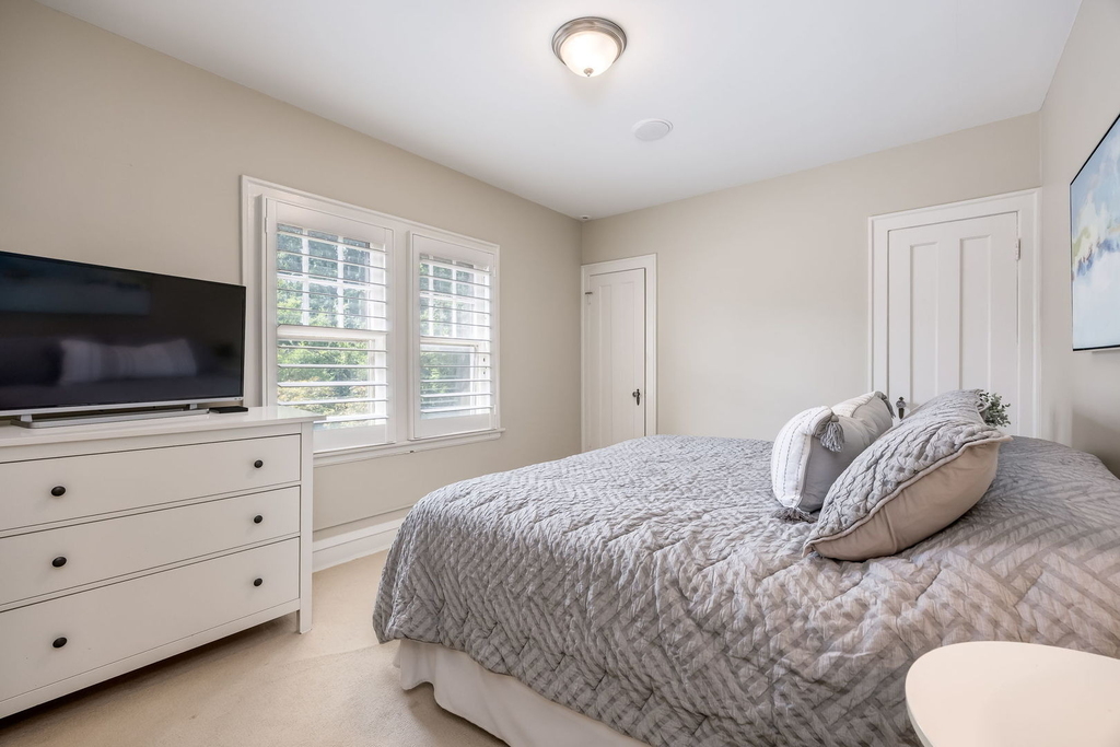 1135 N Kenilworth Avenue - Photo 33