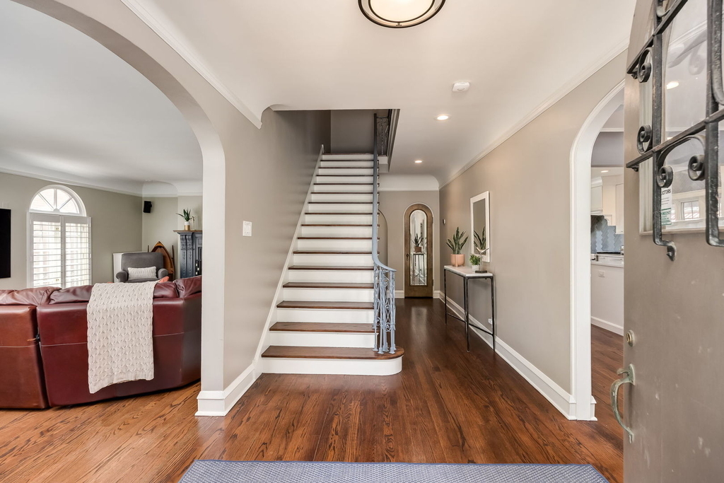 1135 N Kenilworth Avenue - Photo 3