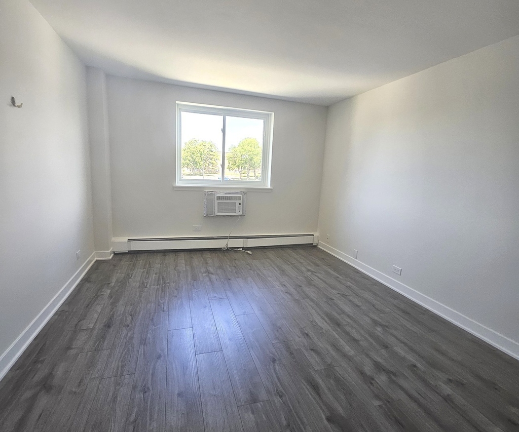1375 Rebecca Drive - Photo 10