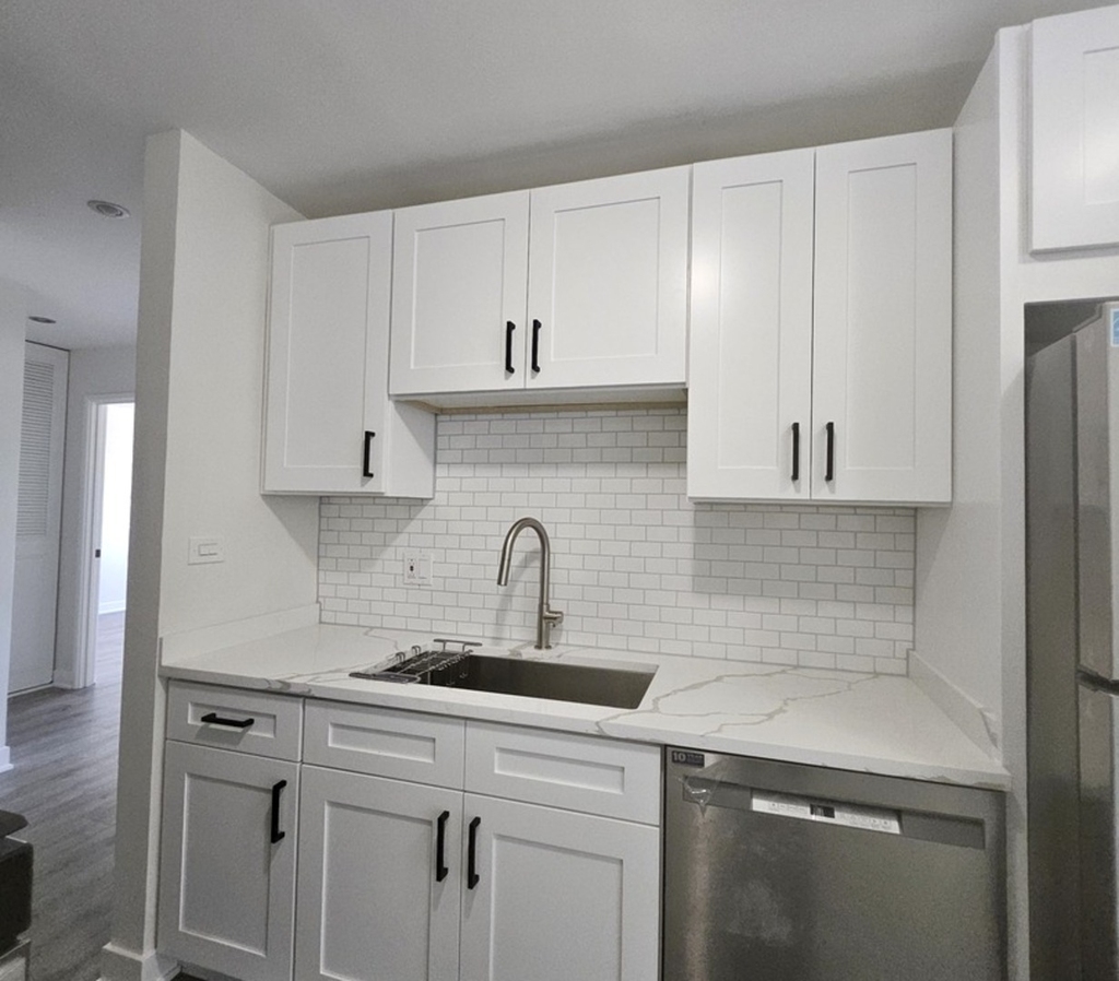 1375 Rebecca Drive - Photo 7