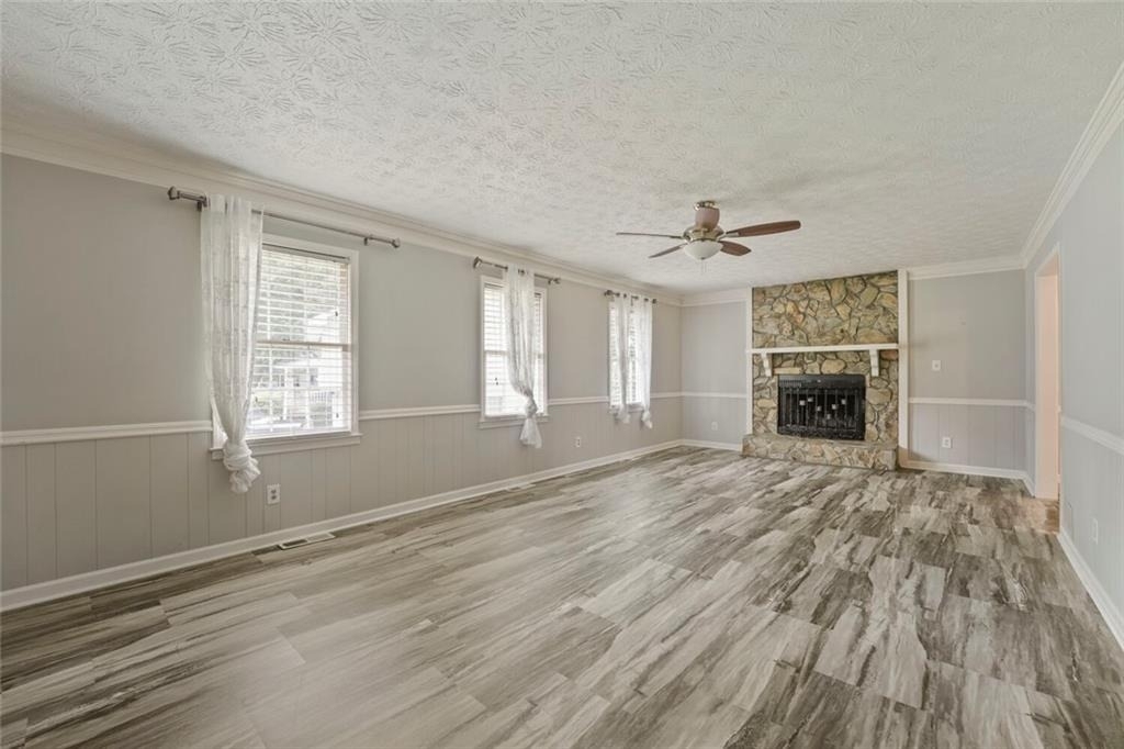 1456 Scholar Drive - Photo 4
