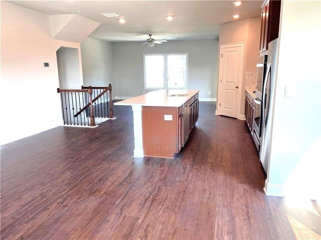 912 Sweetwater Grove - Photo 9