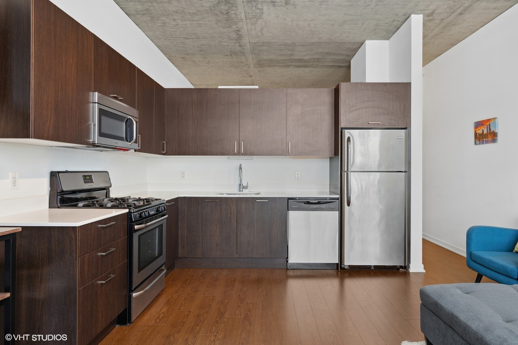 1345 S Wabash Avenue - Photo 3