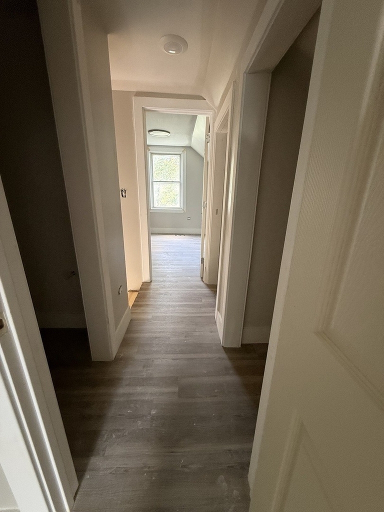 16901 Crane Avenue - Photo 11