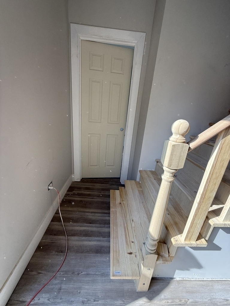 16901 Crane Avenue - Photo 10