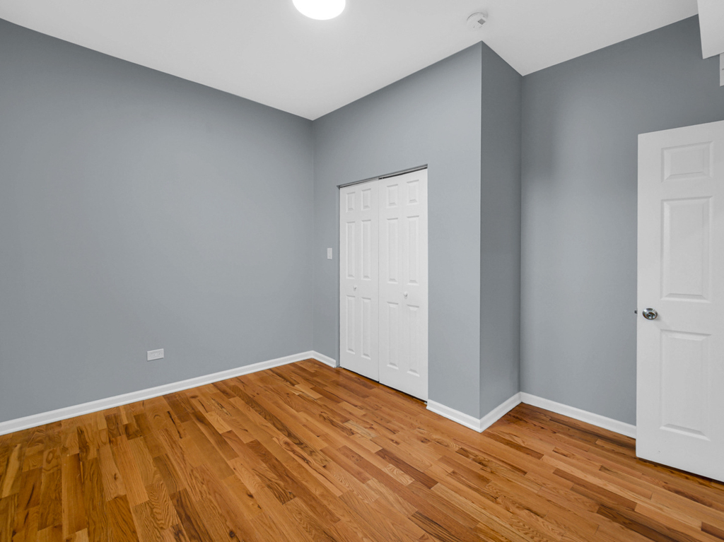 2610 W 38th Street - Photo 9