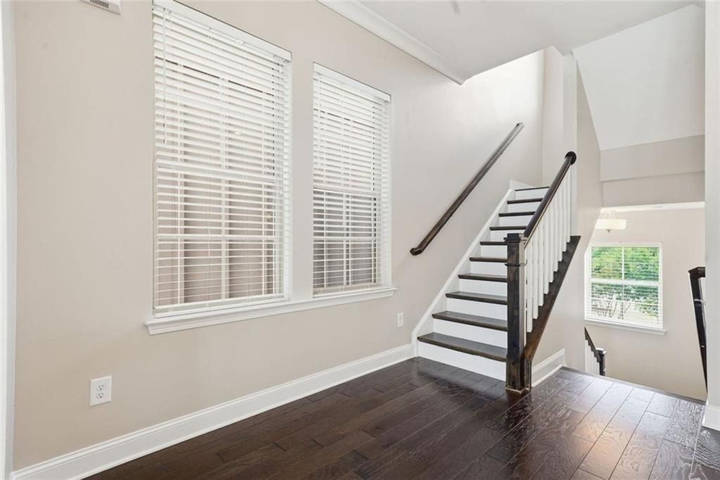 164 Blakemore Drive - Photo 11