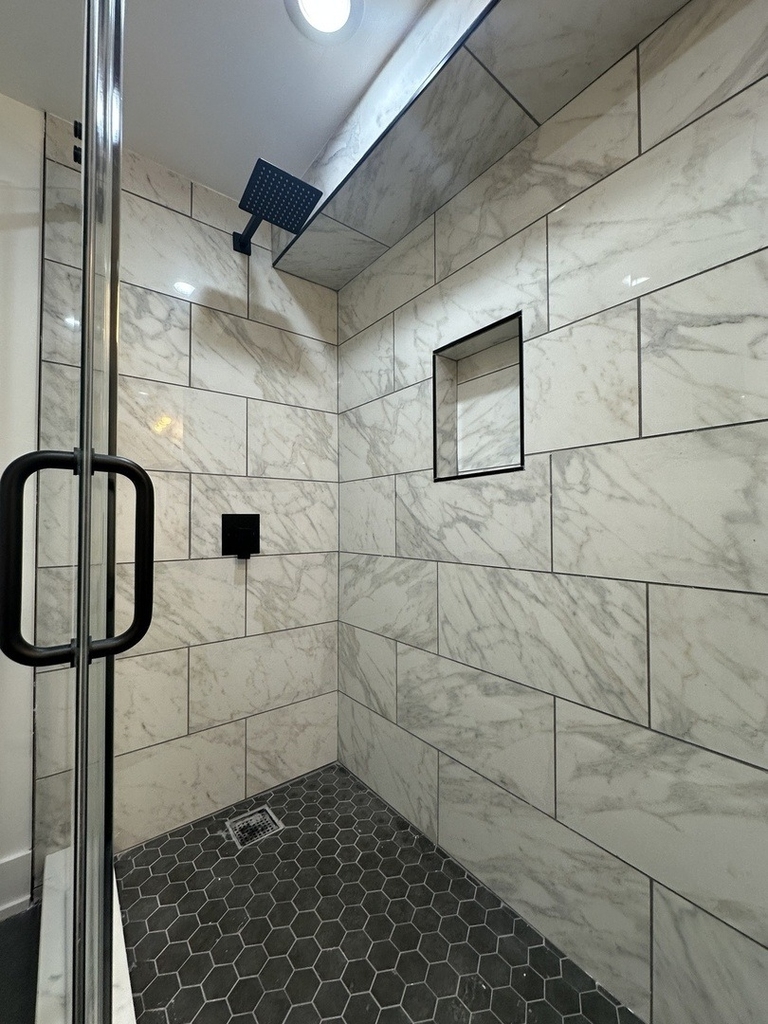 4338 N Clarendon Avenue - Photo 19