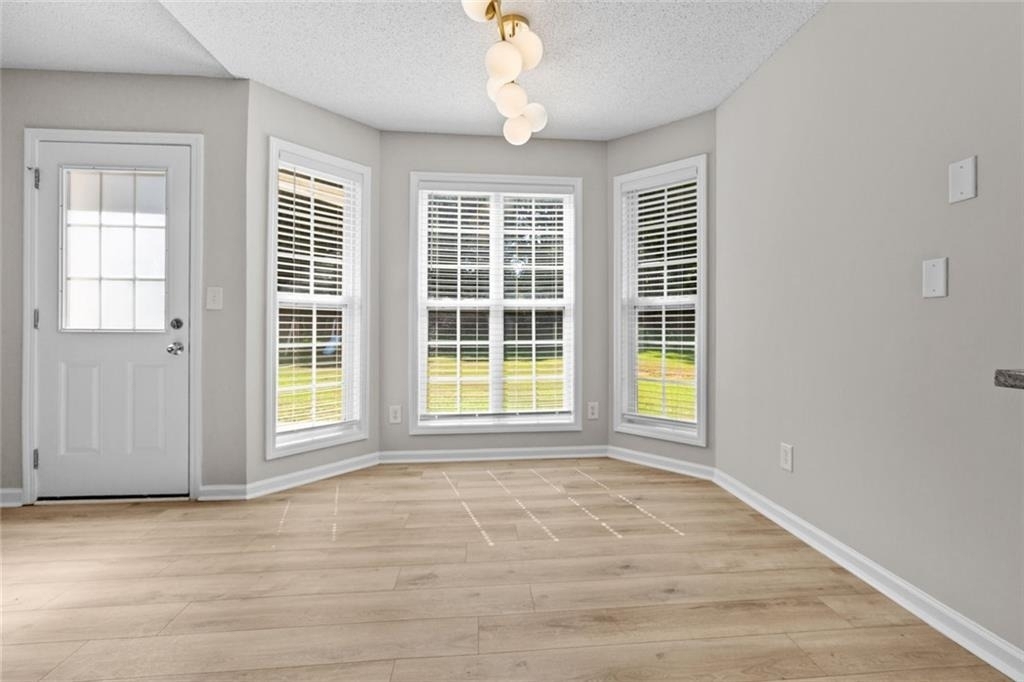1587 Brush Creek Dr - Photo 9