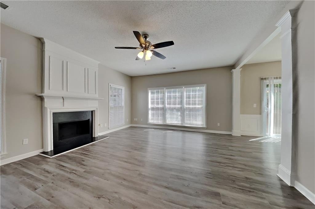 4174 Glenaire Way Nw - Photo 2