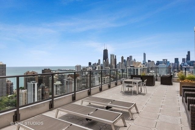 1660 N Lasalle Drive - Photo 15
