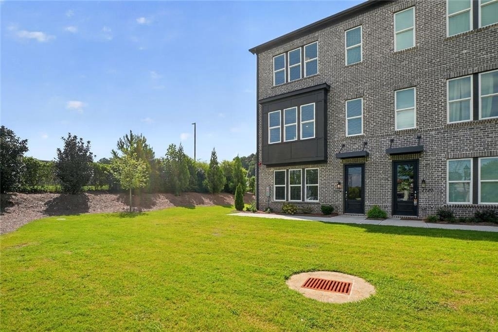 2324 Mockernut Trail Trail - Photo 1
