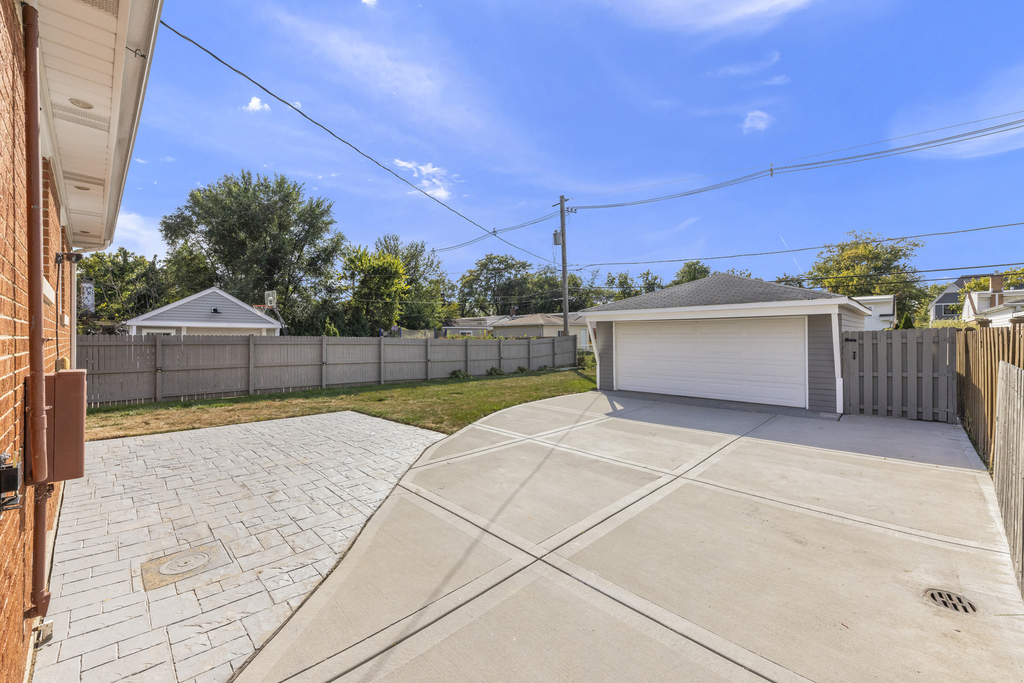 794 S Fairfield Avenue - Photo 16