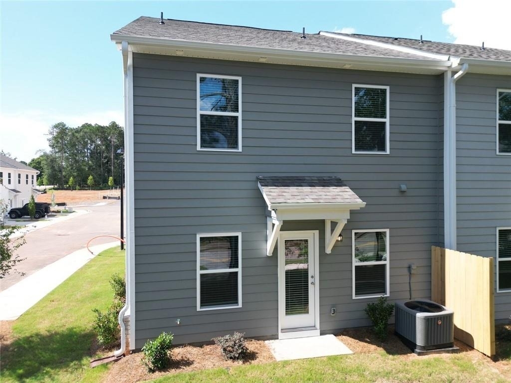 165 Mill Center Boulevard - Photo 4