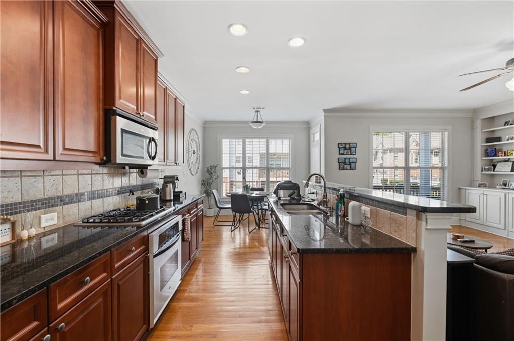 5161 Monitor Lane - Photo 0