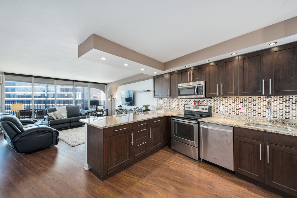 300 N State Street - Photo 1