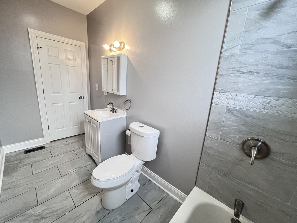7059 S Normal Boulevard - Photo 22