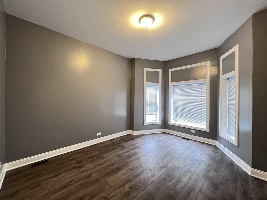 7059 S Normal Boulevard - Photo 19