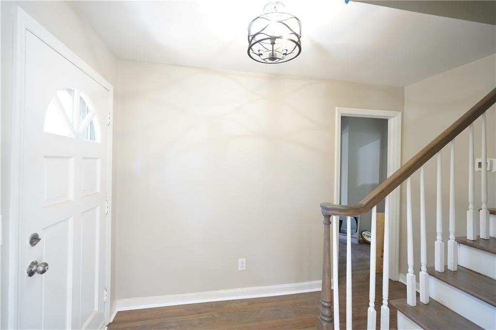 2221 Pinecliff Drive Ne - Photo 8