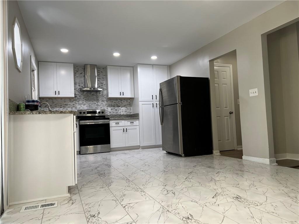 2221 Pinecliff Drive Ne - Photo 3