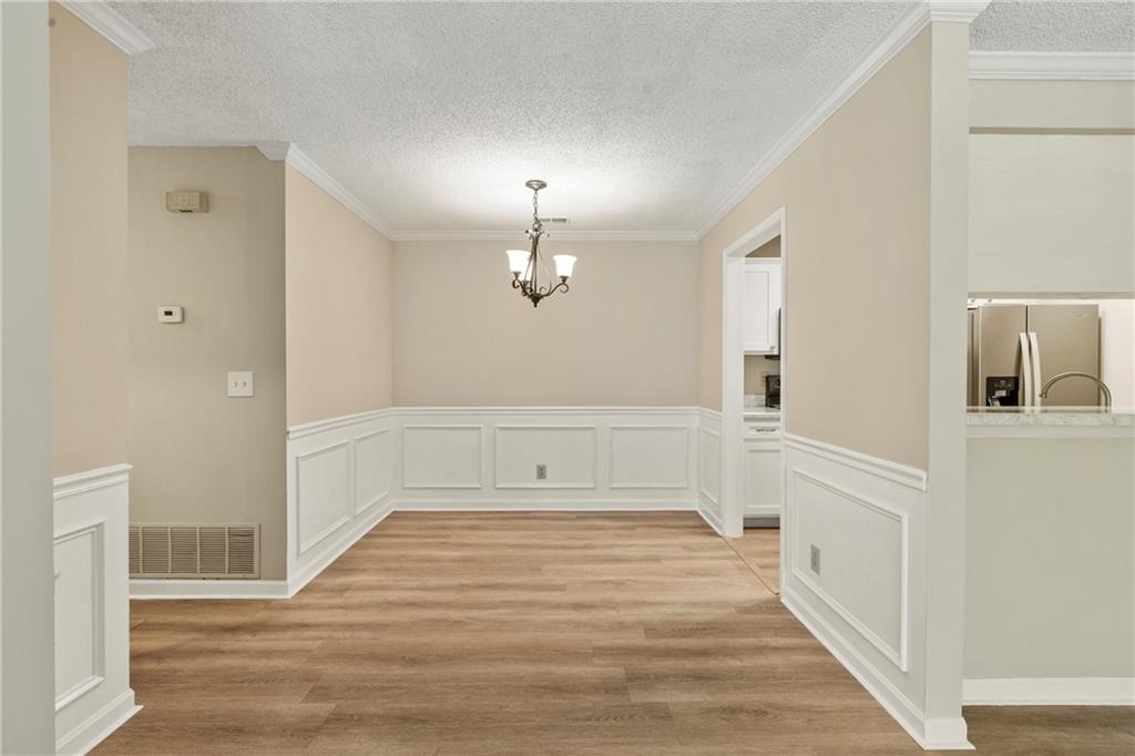 611 Barrington Hills Drive - Photo 17