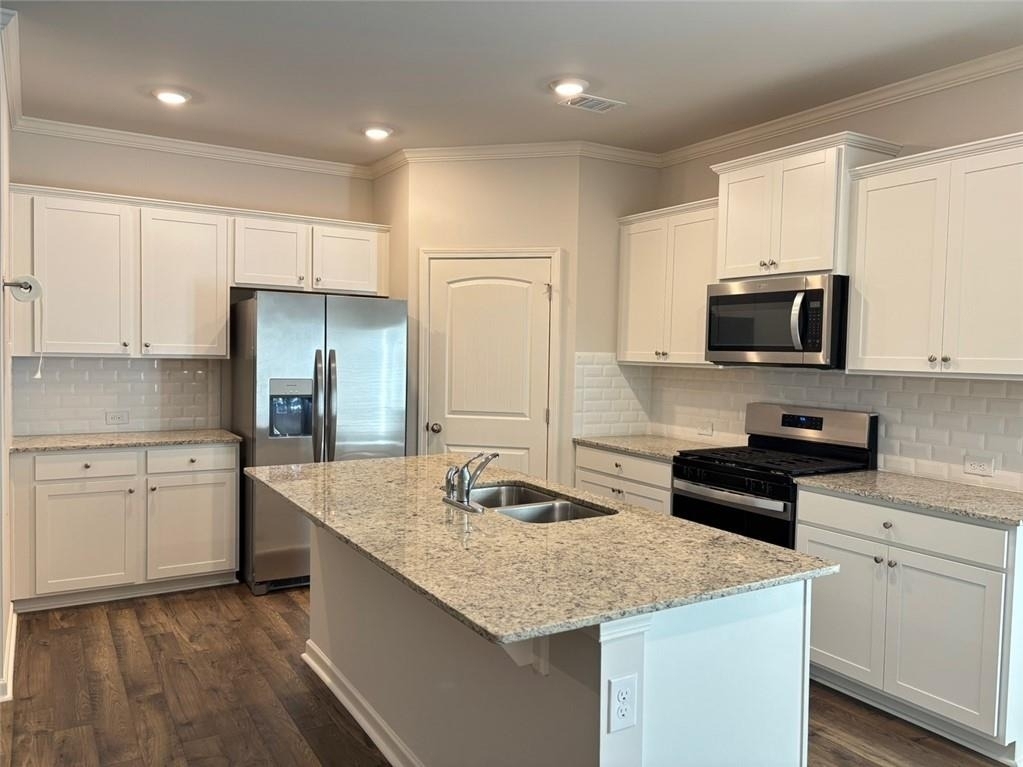 3240 Greyton Drive - Photo 5