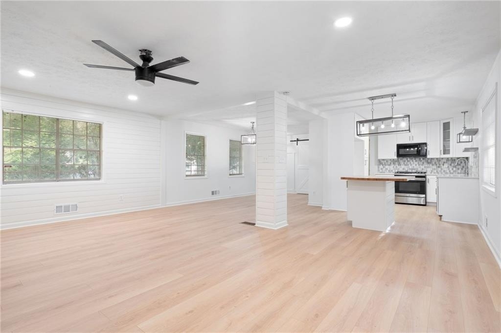 920 Kings Court - Photo 10