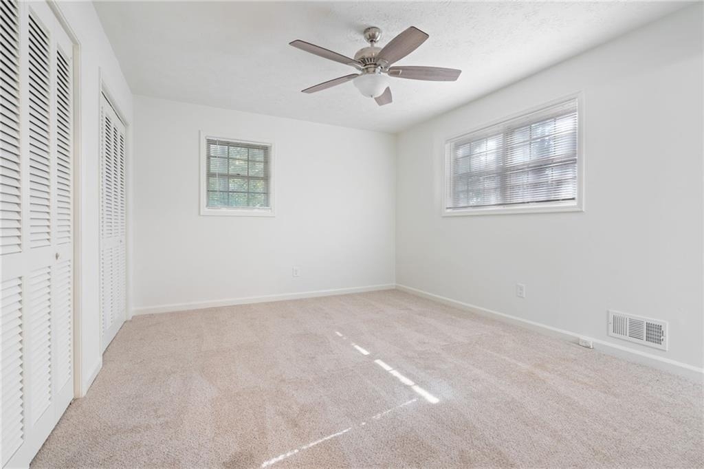 920 Kings Court - Photo 25
