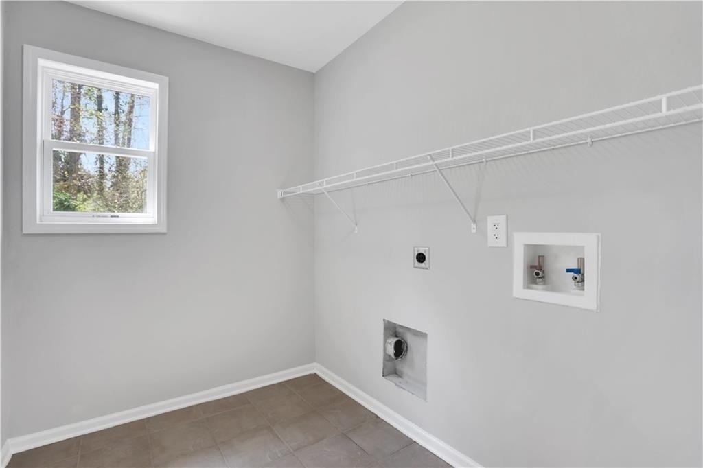 2431 Woodside Way - Photo 30