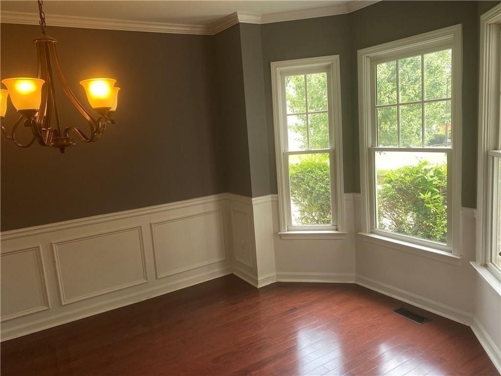 3470 Maple Terrace Drive - Photo 2