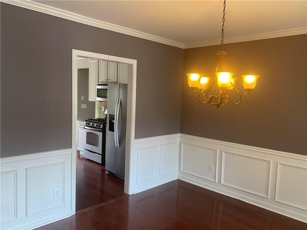 3470 Maple Terrace Drive - Photo 3