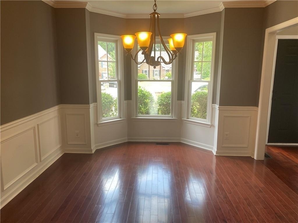 3470 Maple Terrace Drive - Photo 4