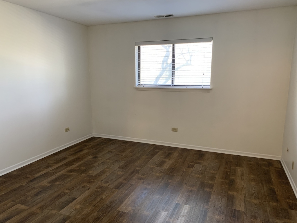 2254 Abbeywood Drive - Photo 13