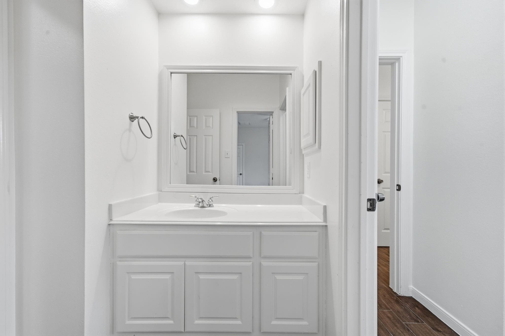 2214 Lytham Lane - Photo 36