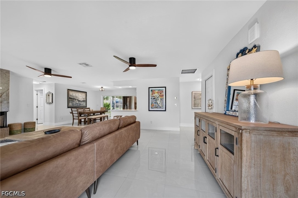 27228 Gasparilla - Photo 2