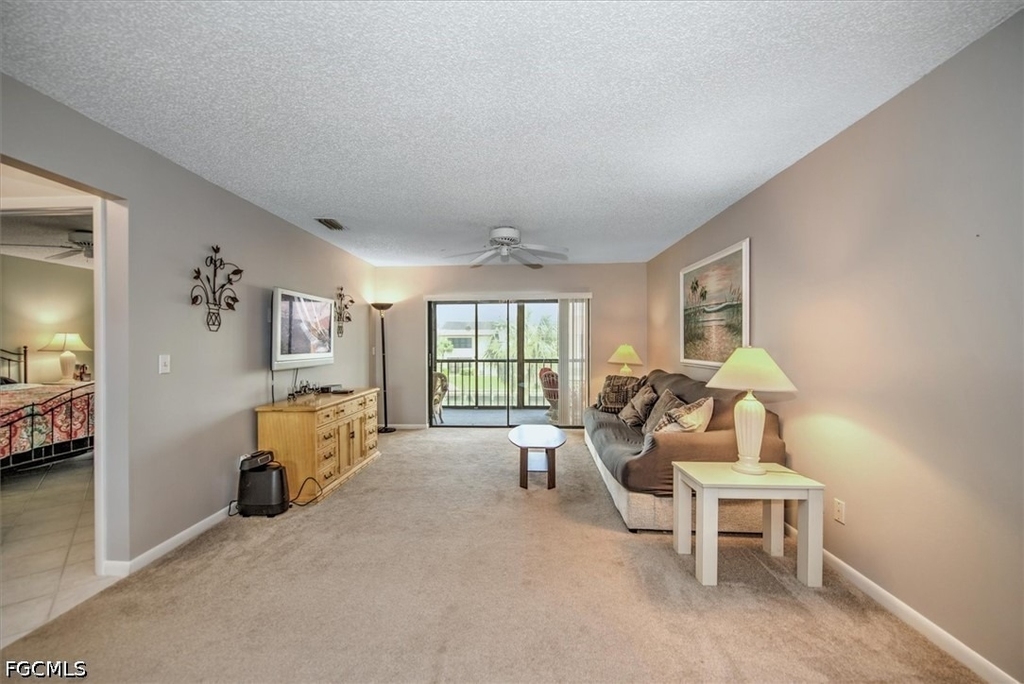 1009 Se 46th Lane - Photo 7