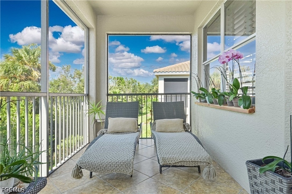 18900 Bay Woods Lake Drive - Photo 4