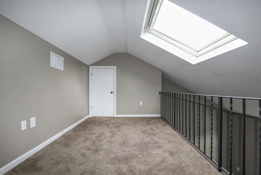 2 Bluestone - Photo 13