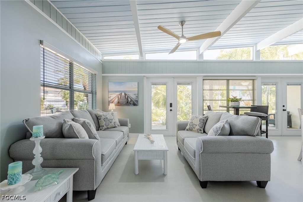 434 Lagoon Drive - Photo 2