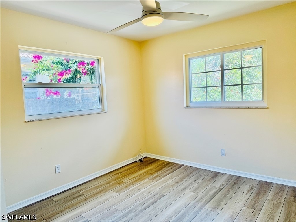 690 98th Avenue N - Photo 13