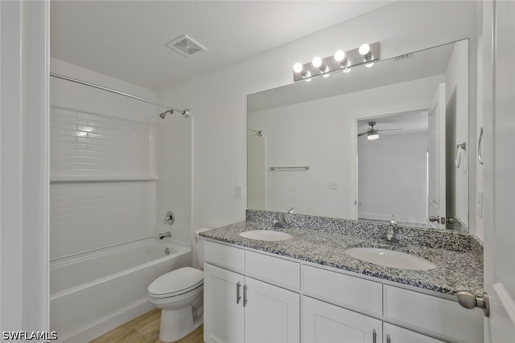 2426 Santabarbara Boulevard N - Photo 14