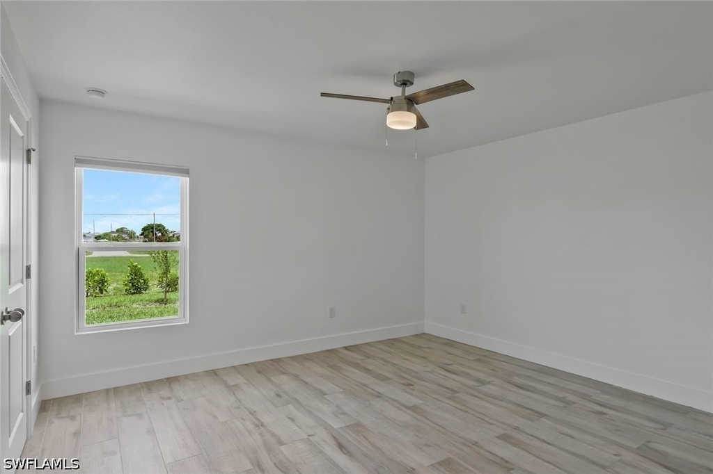 2426 Santabarbara Boulevard N - Photo 15