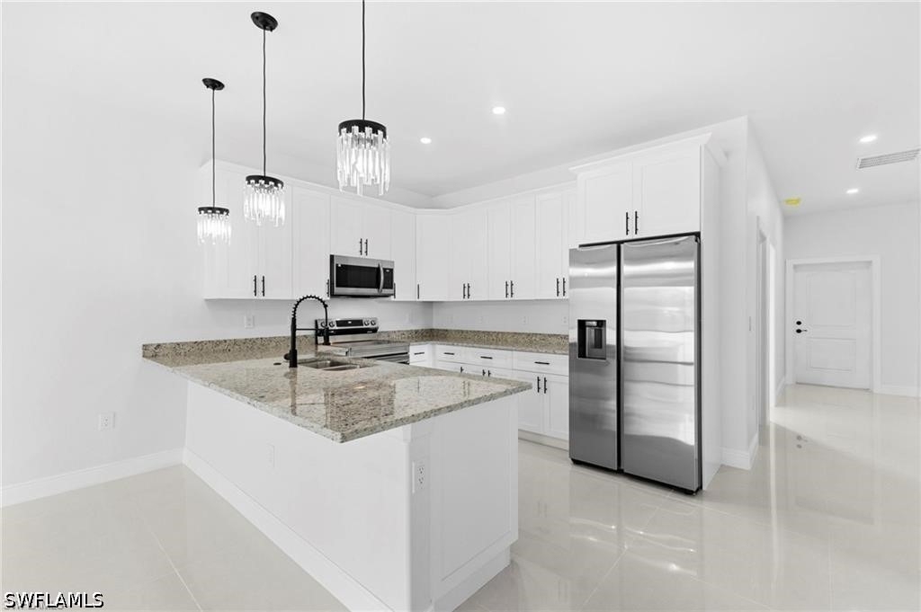 1715 W 12th Street - Photo 5