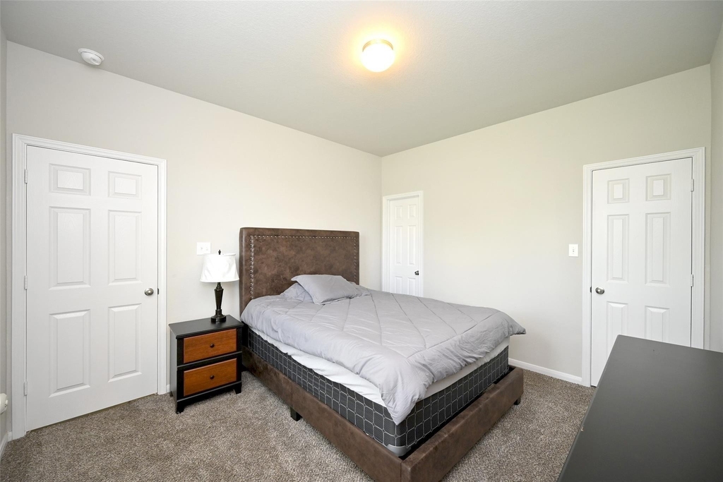 4619 Ehrlich Court - Photo 7