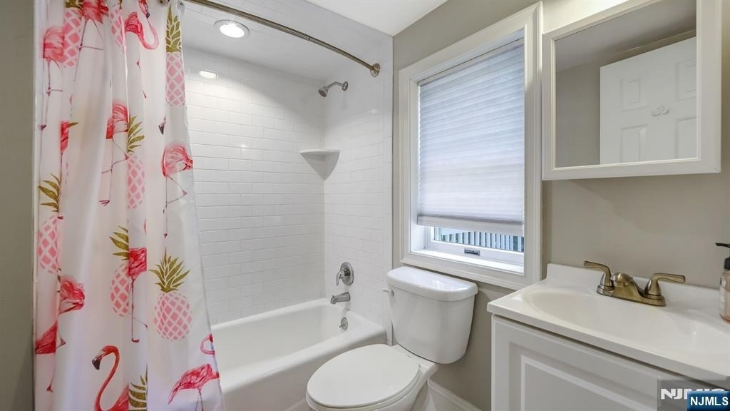 15 Grandview - Photo 9