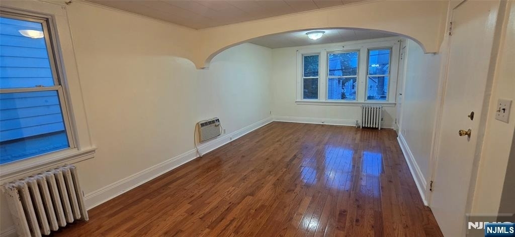 283 Hickory - Photo 1