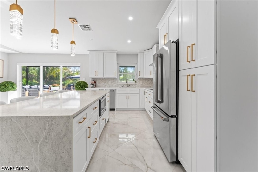 1440 8th Street Ne - Photo 5