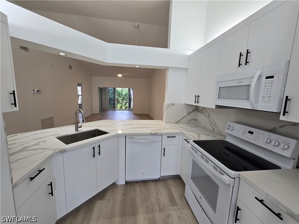 859 Tanbark Drive - Photo 2